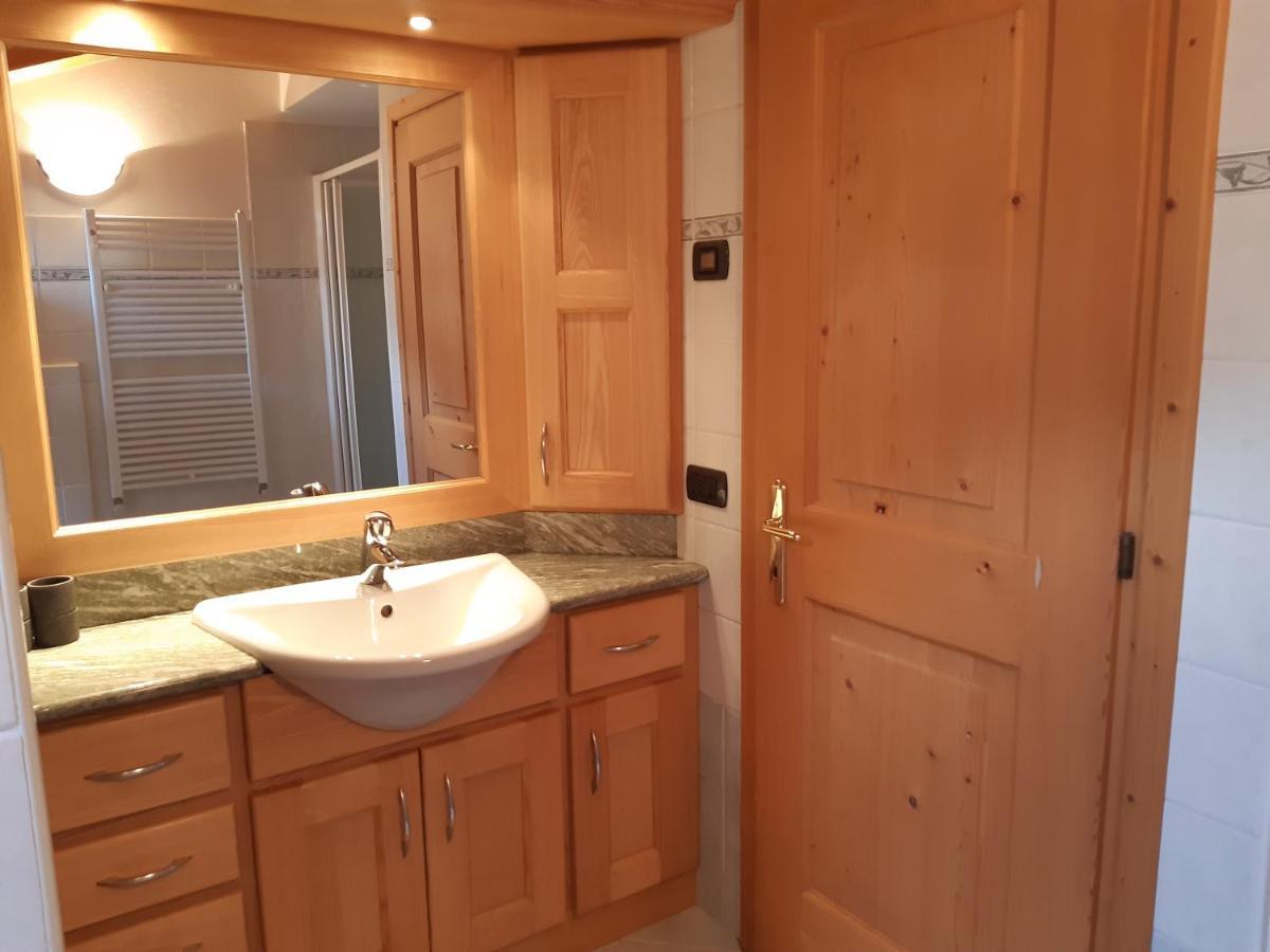 Mansarda Combo Apartment บอร์มิโอ ภายนอก รูปภาพ